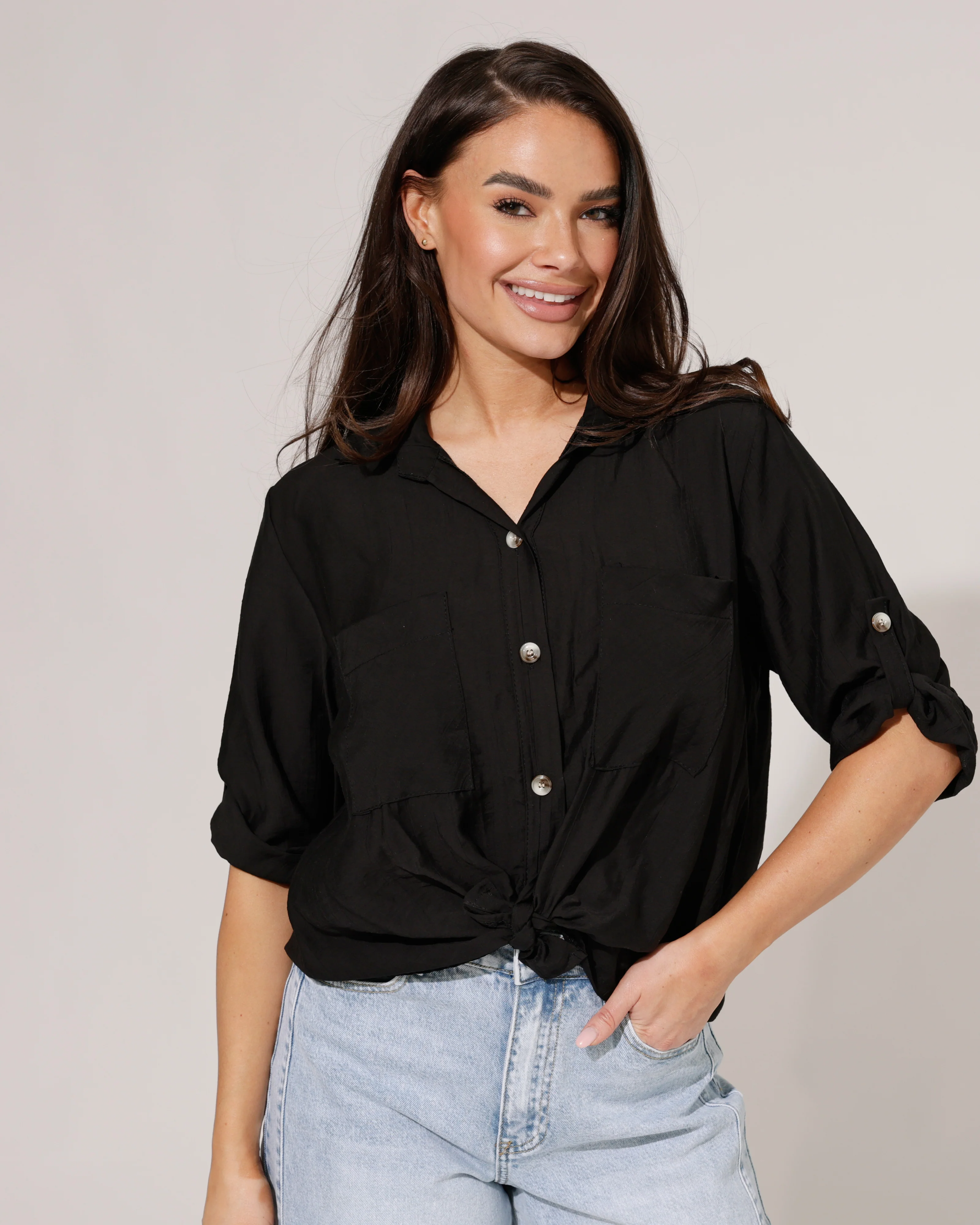 Blouse met knoop Milou Zwart