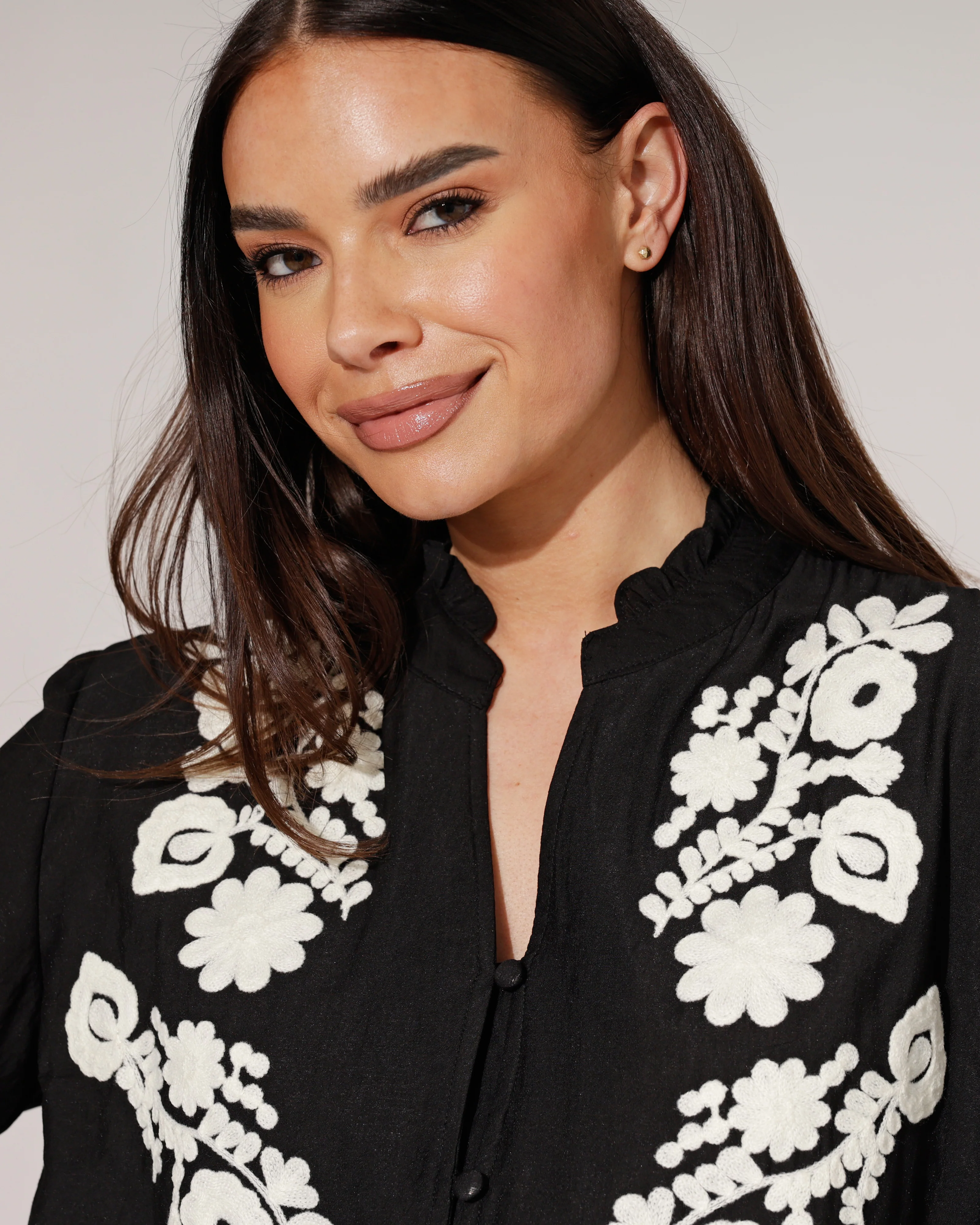 Blouse Milena Zwart - Image 2