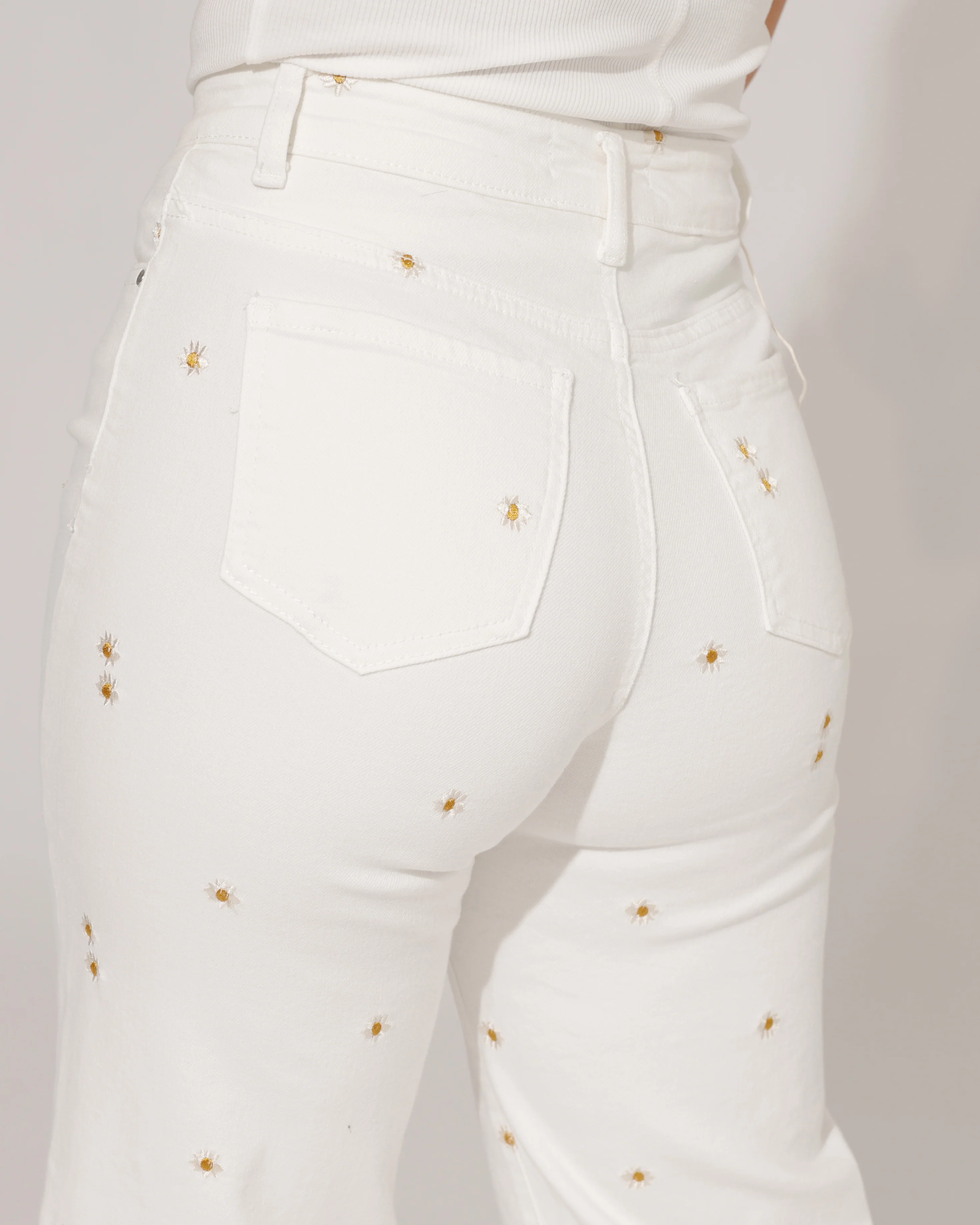 Goodies | Wide leg jeans Kyra Wit - Image 6