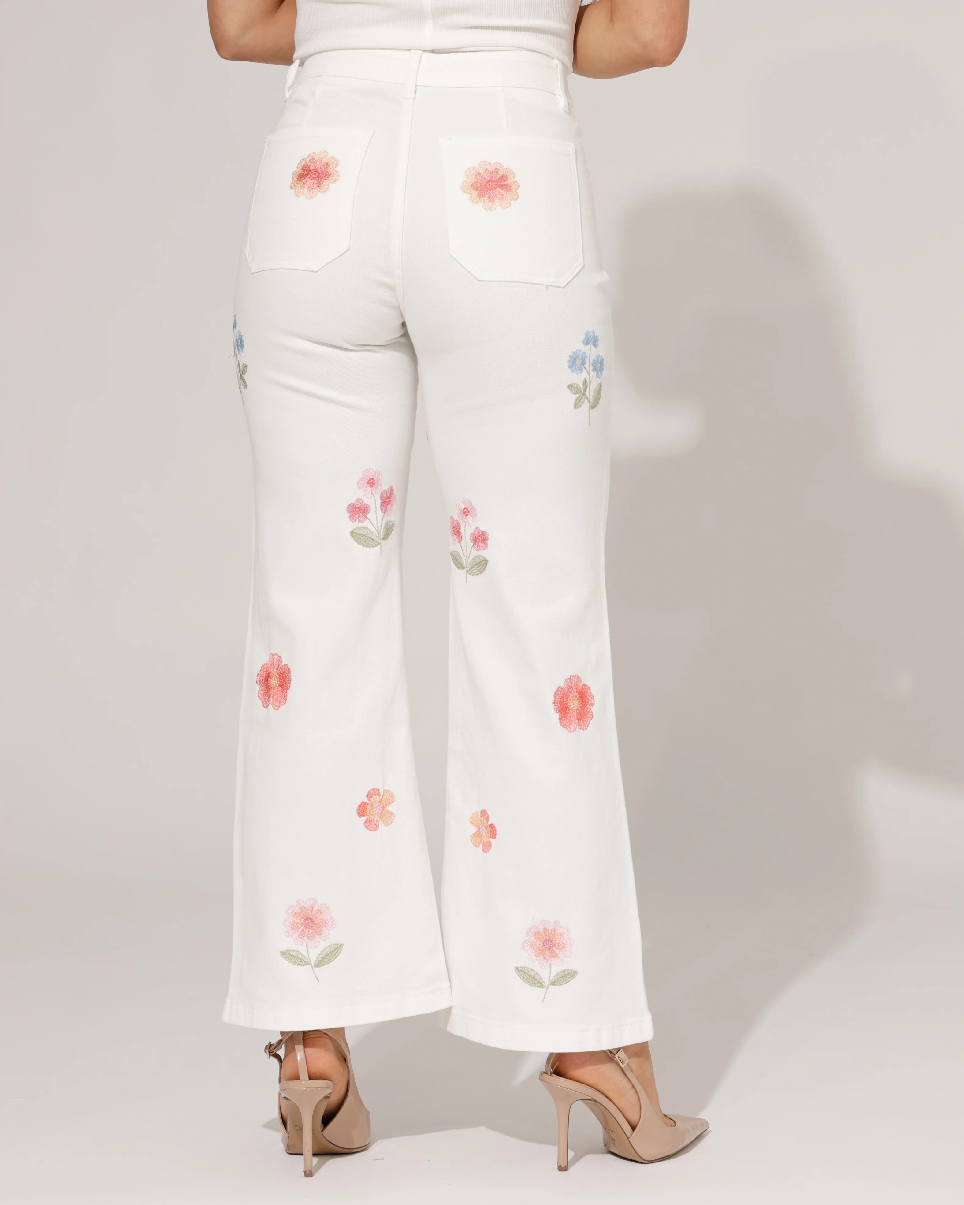 Maison Onado | Wide leg jeans met bloemen Bibi-OW Wit - Image 3