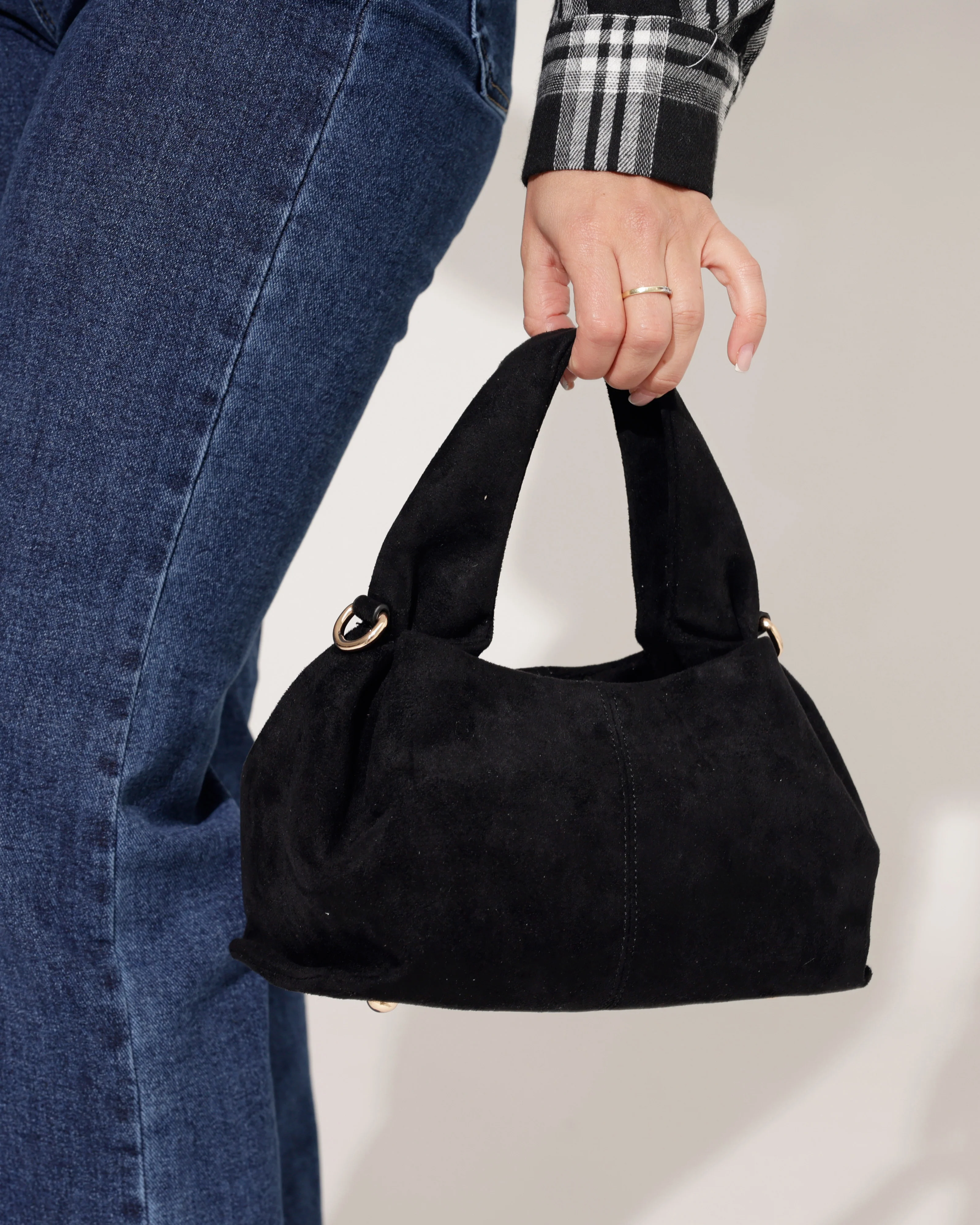 Suede-look Schoudertas Amy Zwart - Image 3