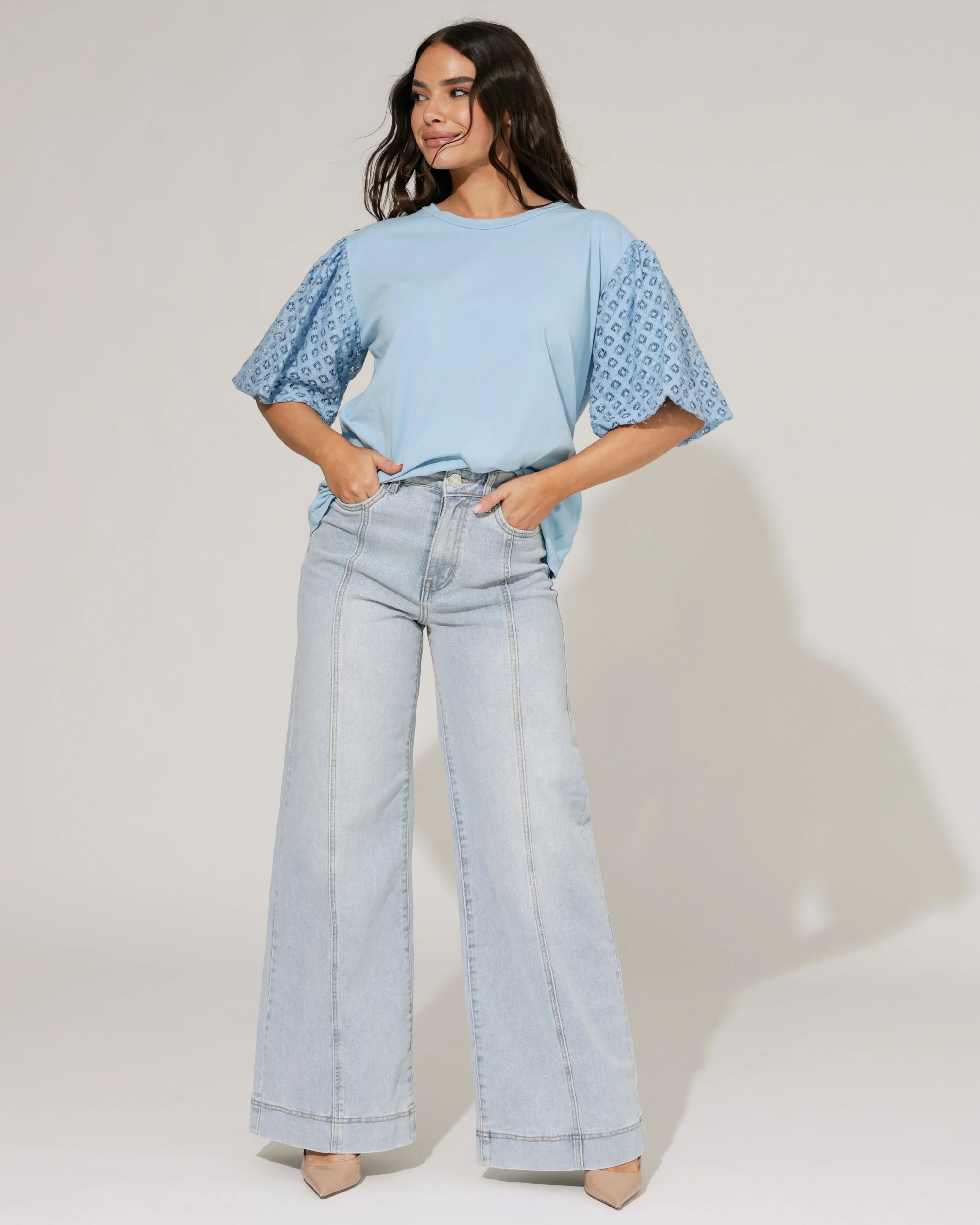 Top met korte mouw kant Bella Lichtblauw - Image 2
