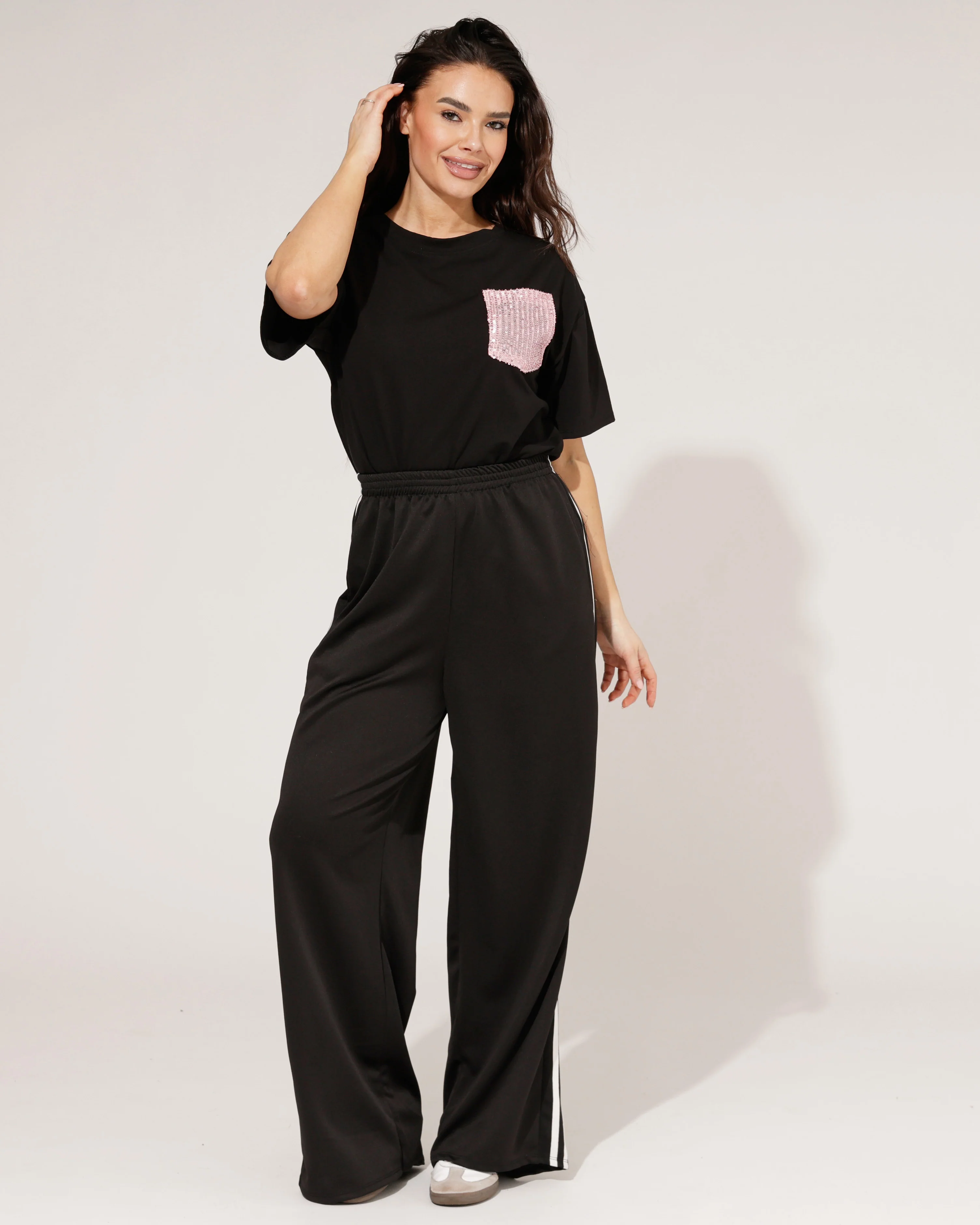 Wide leg broek met zijstrepen Kristy Zwart/ Wit - Image 3