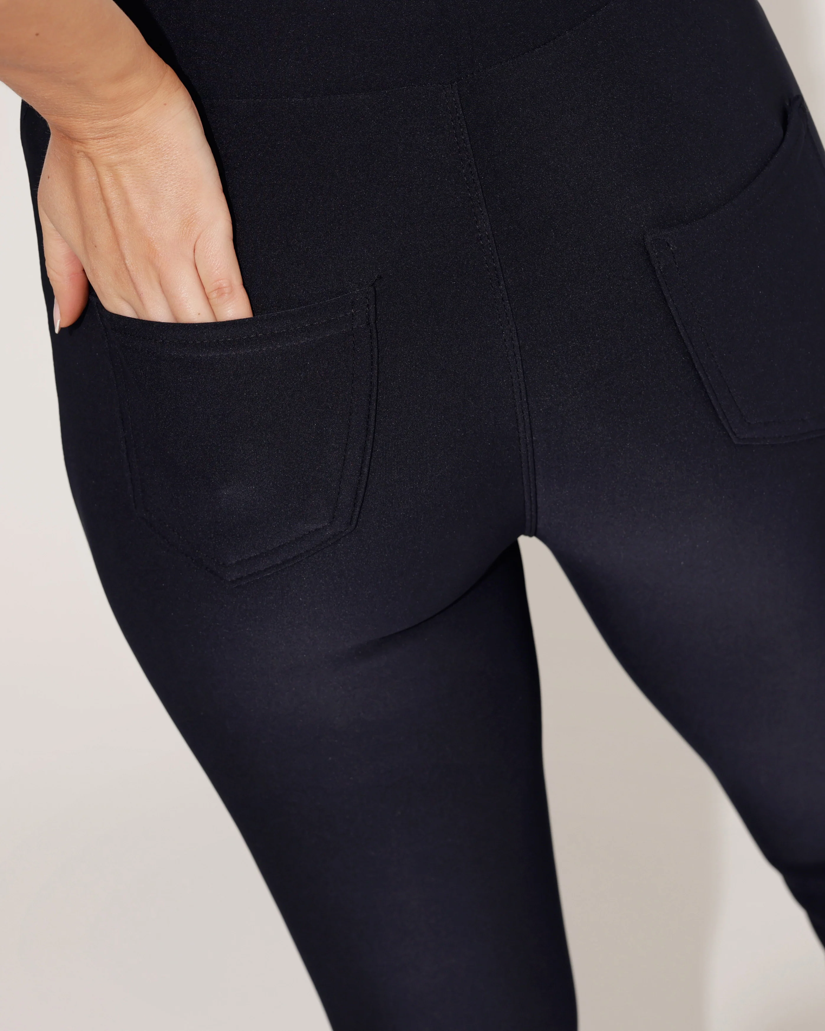 Yu & Me | Flared broek Lulu Donkerblauw - Image 5