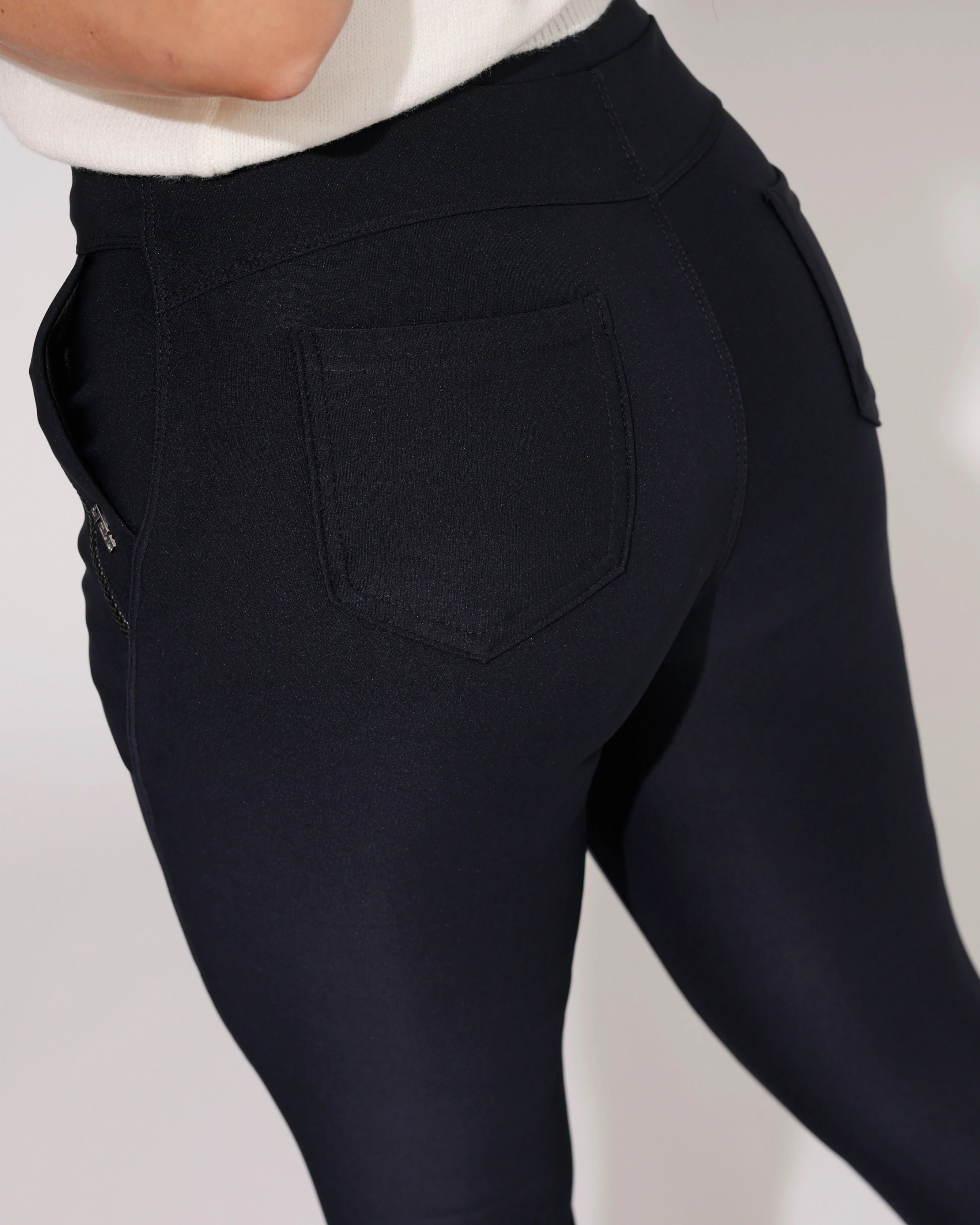Yu & Me | Stretch broek Livia Donkerblauw - Image 6