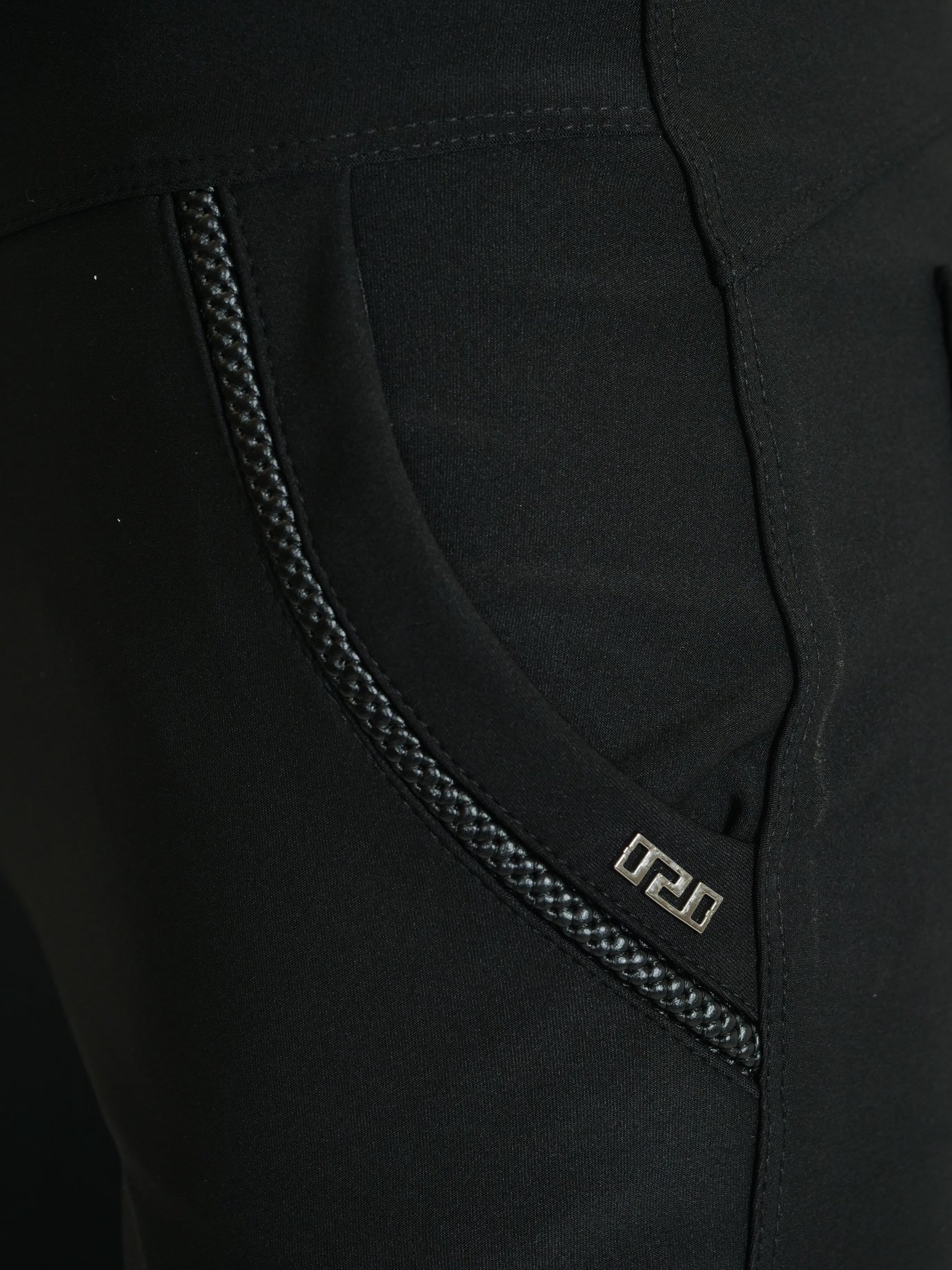 Yu & Me | Stretch broek Livia Zwart - Image 6